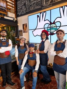 barista-con-frappes-en-alturas-cafe-merida